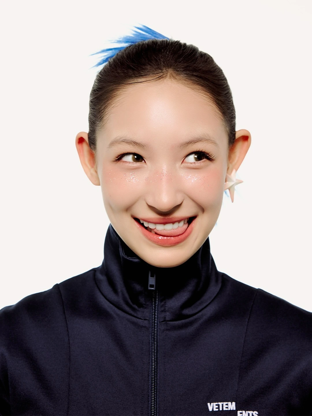 Yi Hani TUIDE 成員 個人照