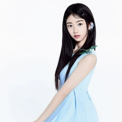 AYUNE 沈雅允 個人照